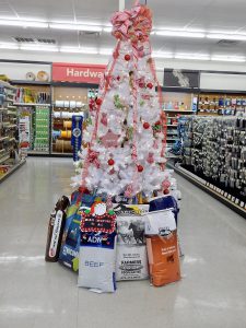 Farmer's Co-op Lincoln's Christmas tree for the 2017 Christmas Tree Challenge