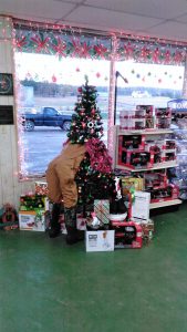 Farmer's Co-op Subiaco's Christmas Tree for the 2017 Christmas Tree Challenge