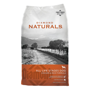 Diamond Naturals Chicken and Rice Formula All Life Stages dog food. Orange and grey dry dog food bag.